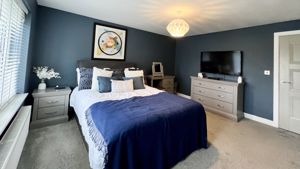 Photo 17- click for photo gallery